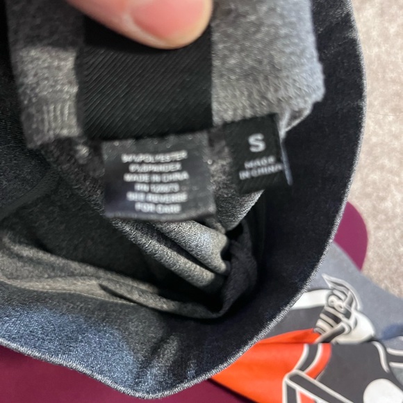 Cleveland Browns Leggings Womens Small NFL Football Gray Athletic Leggings - Picture 9 of 10